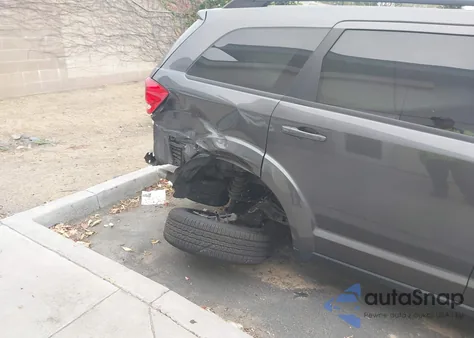 2019 Dodge Journey Se from USA, damaged, VIN 3C4PDCBG0KT863174